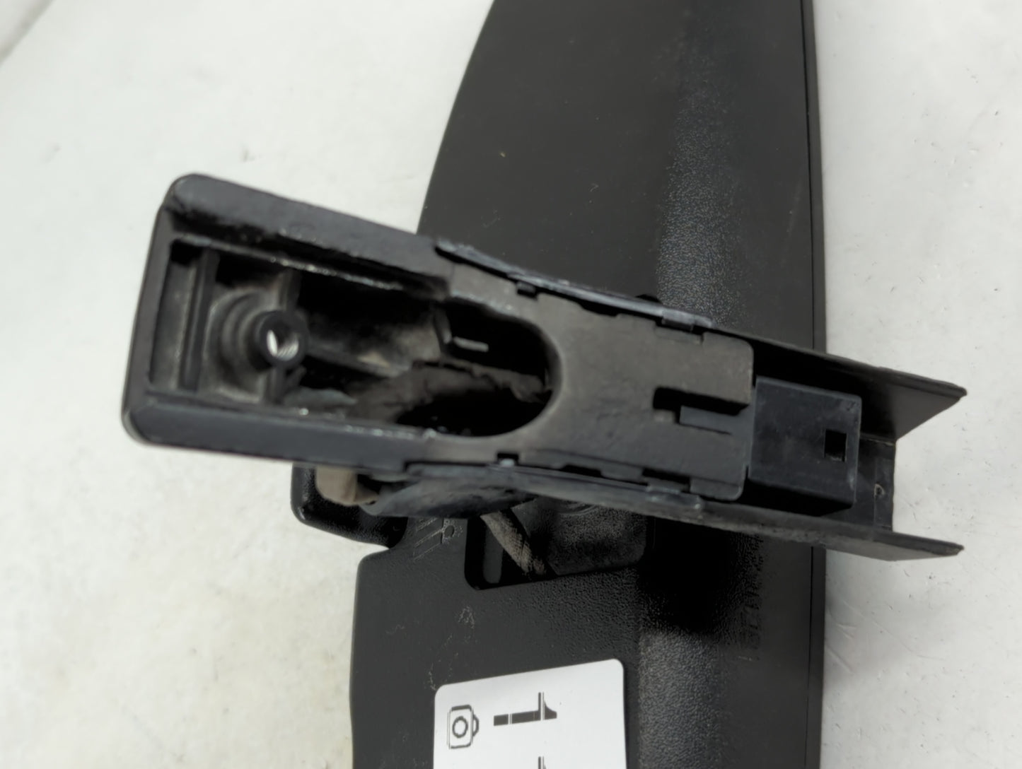 2014-2019 Chevrolet Silverado 1500 Interior Rear View Mirror Replacement OEM P/N:E11046392 E11026392 Fits OEM Used Auto Part