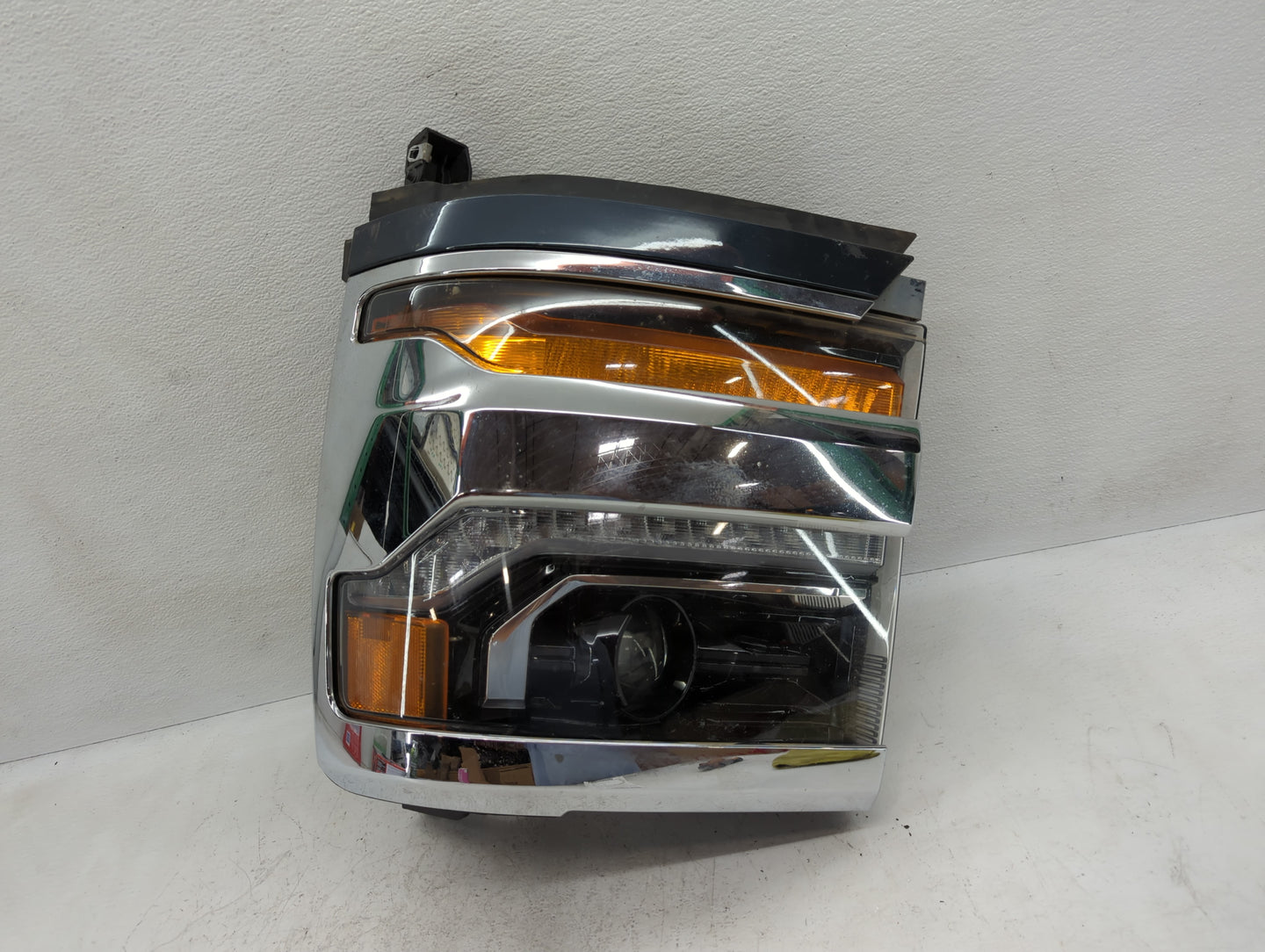 2016 Chevrolet Silverado 1500 Driver Left Oem Head Light Headlight Lamp - Oemusedautoparts1.com