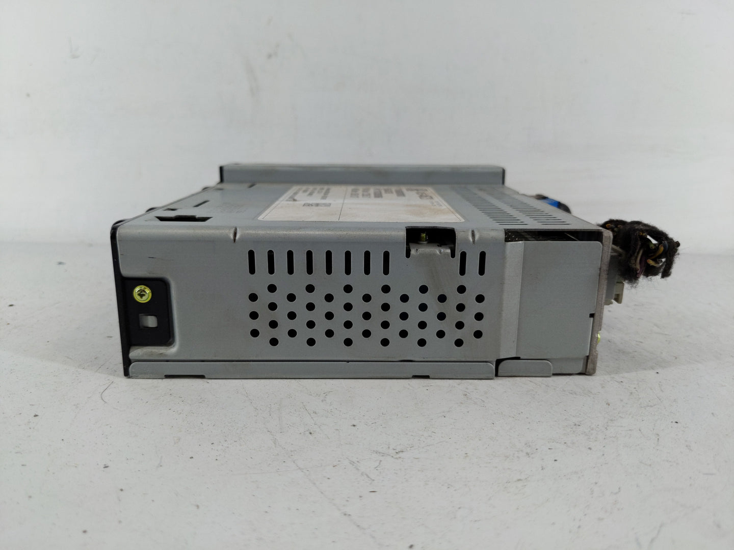 2017-2018 Chevrolet Silverado 1500 Radio AM FM Cd Player Receiver Replacement P/N:42554623 Fits Fits 2017 2018 2019 OEM Used