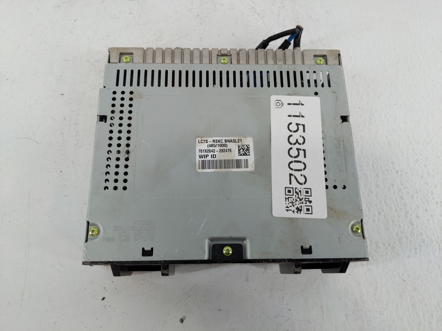 2017-2018 Chevrolet Silverado 1500 Radio AM FM Cd Player Receiver Replacement P/N:42554623 Fits Fits 2017 2018 2019 OEM Used