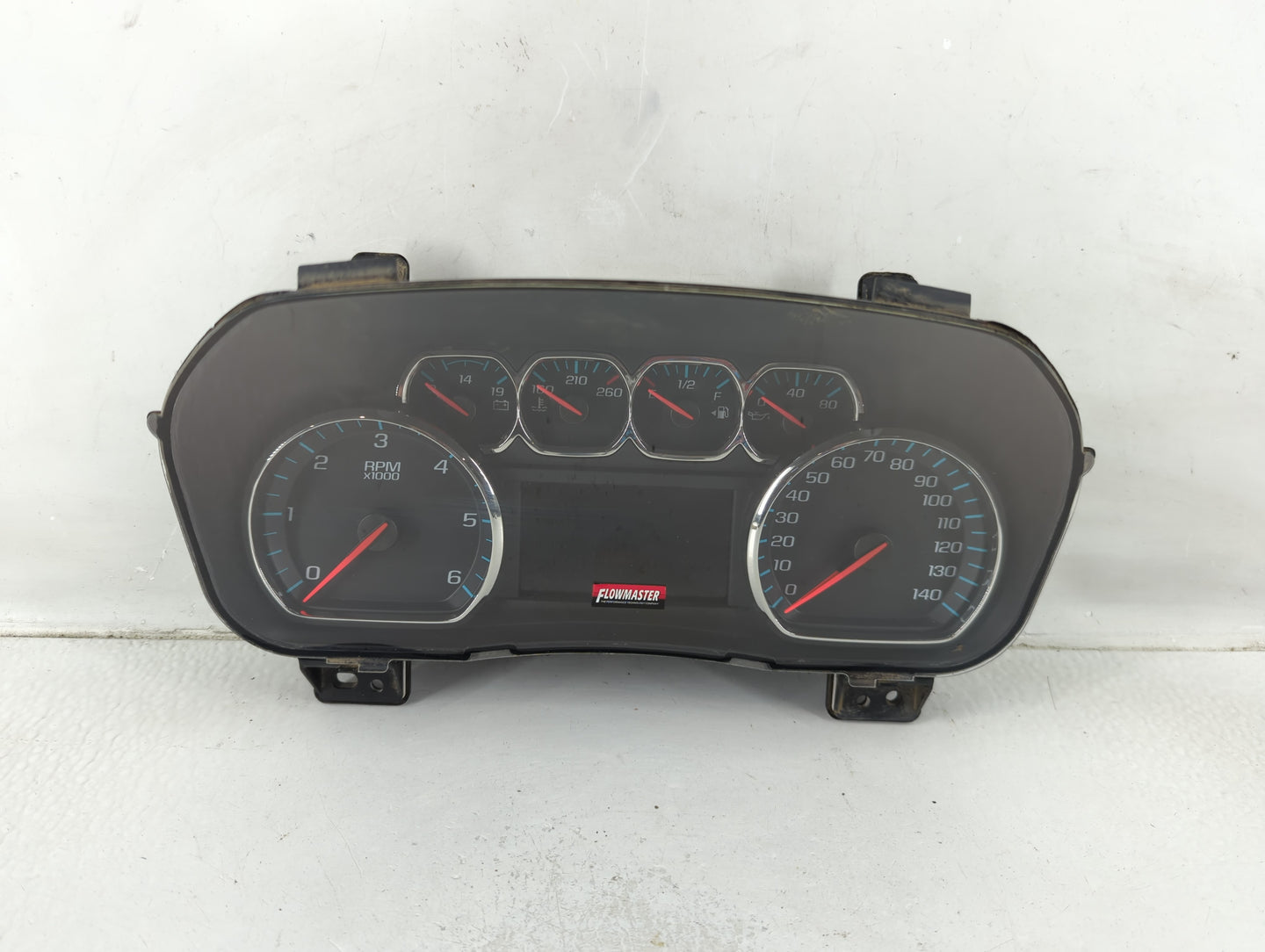 2018-2019 Chevrolet Silverado 1500 Instrument Cluster Speedometer Gauges P/N:84390802 Fits Fits 2018 2019 2020 OEM Used Auto