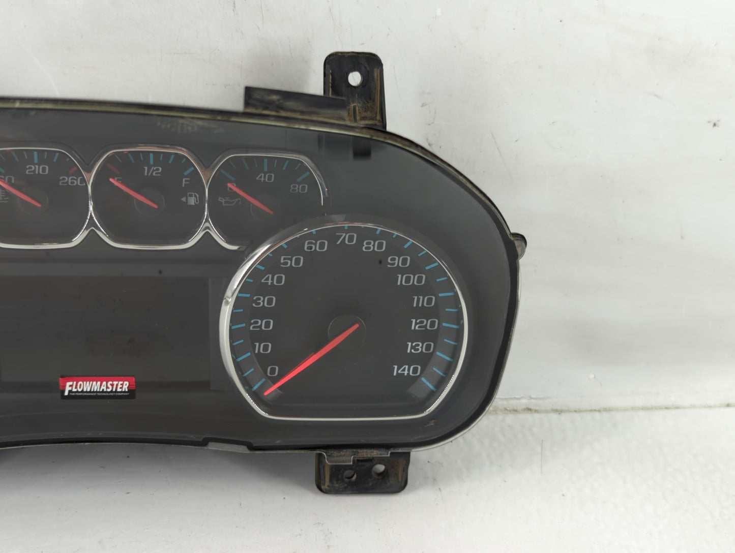 2018-2019 Chevrolet Silverado 1500 Instrument Cluster Speedometer Gauges P/N:84390802 Fits Fits 2018 2019 2020 OEM Used Auto