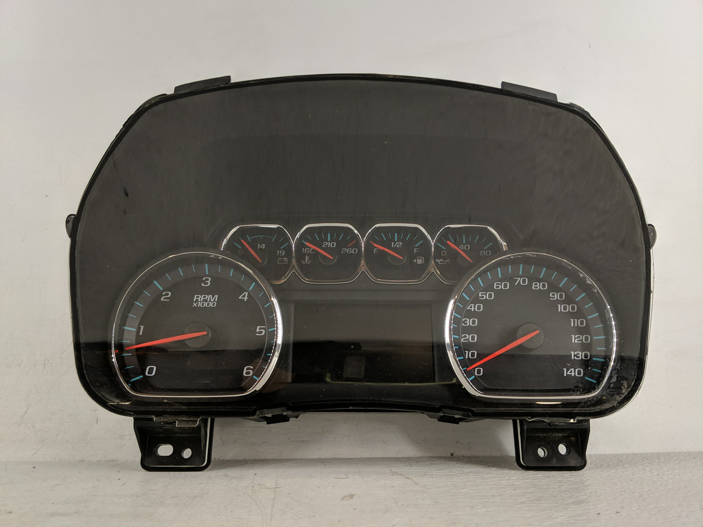 2018-2019 Chevrolet Silverado 1500 Instrument Cluster Speedometer Gauges P/N:84298029 Fits Fits 2018 2019 2020 OEM Used Auto