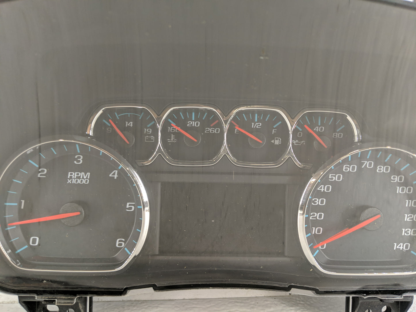2018-2019 Chevrolet Silverado 1500 Instrument Cluster Speedometer Gauges P/N:84298029 Fits Fits 2018 2019 2020 OEM Used Auto