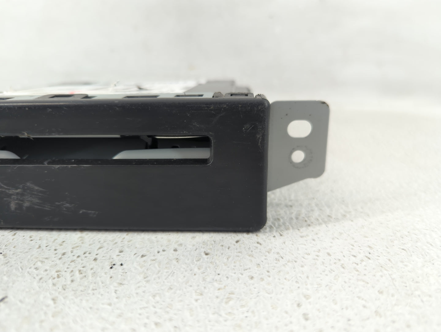 2017-2018 Chevrolet Silverado 1500 Radio AM FM Cd Player Receiver Replacement P/N:8401 6435 Fits Fits 2017 2018 OEM Used Aut