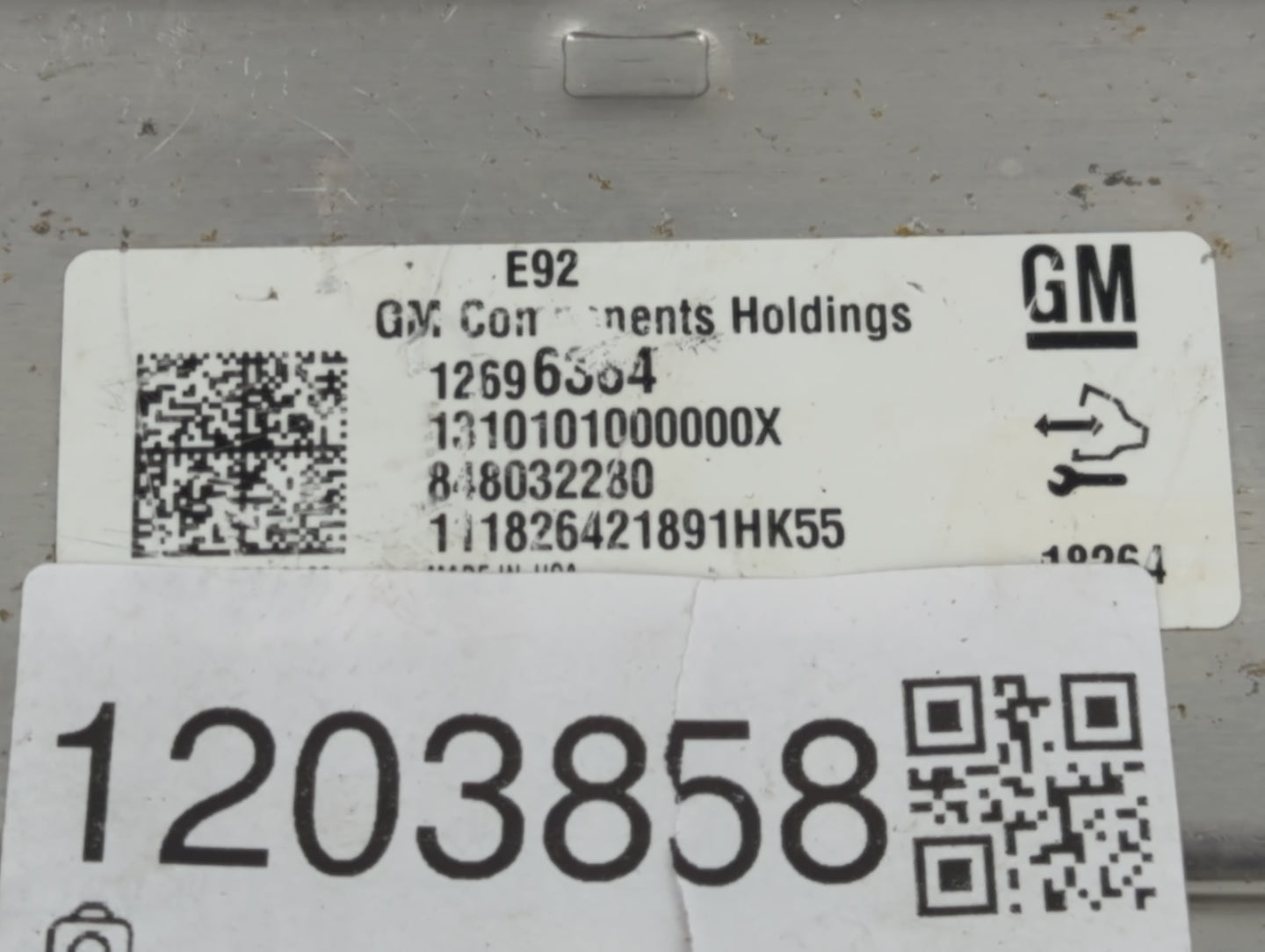 2016-2018 Chevrolet Silverado 1500 PCM Engine Control Computer ECU ECM PCU OEM P/N:12696364 Fits Fits 2016 2017 2018 OEM Use