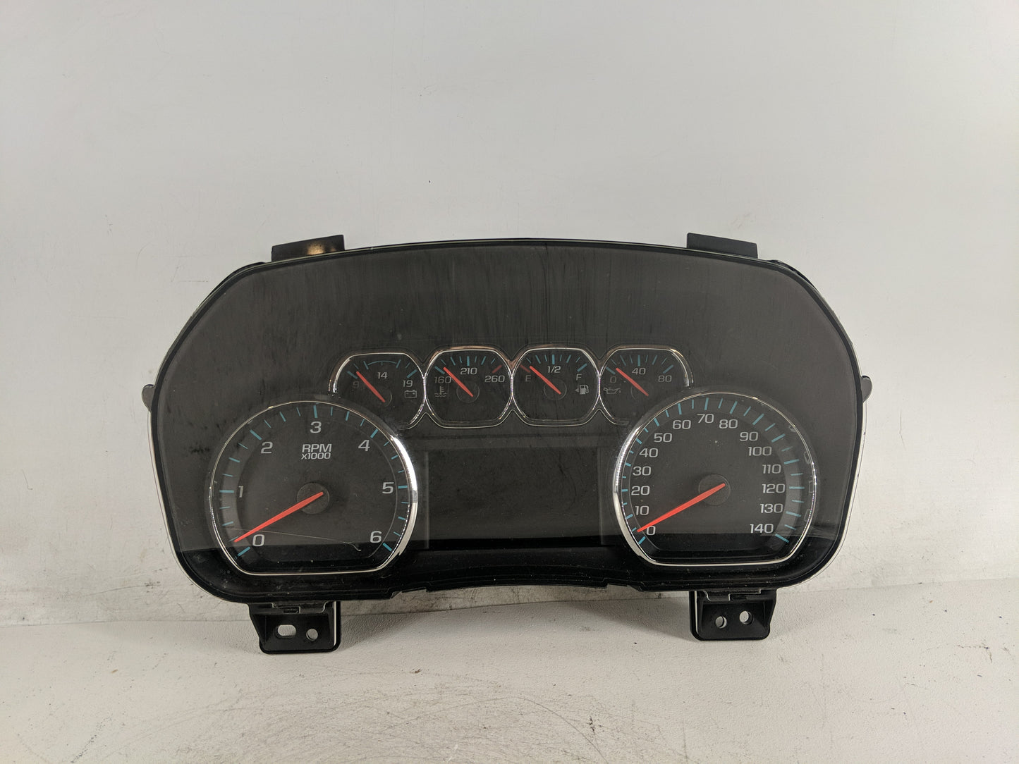 2018-2019 Chevrolet Silverado 1500 Instrument Cluster Speedometer Gauges P/N:84298029 Fits Fits 2018 2019 2020 OEM Used Auto