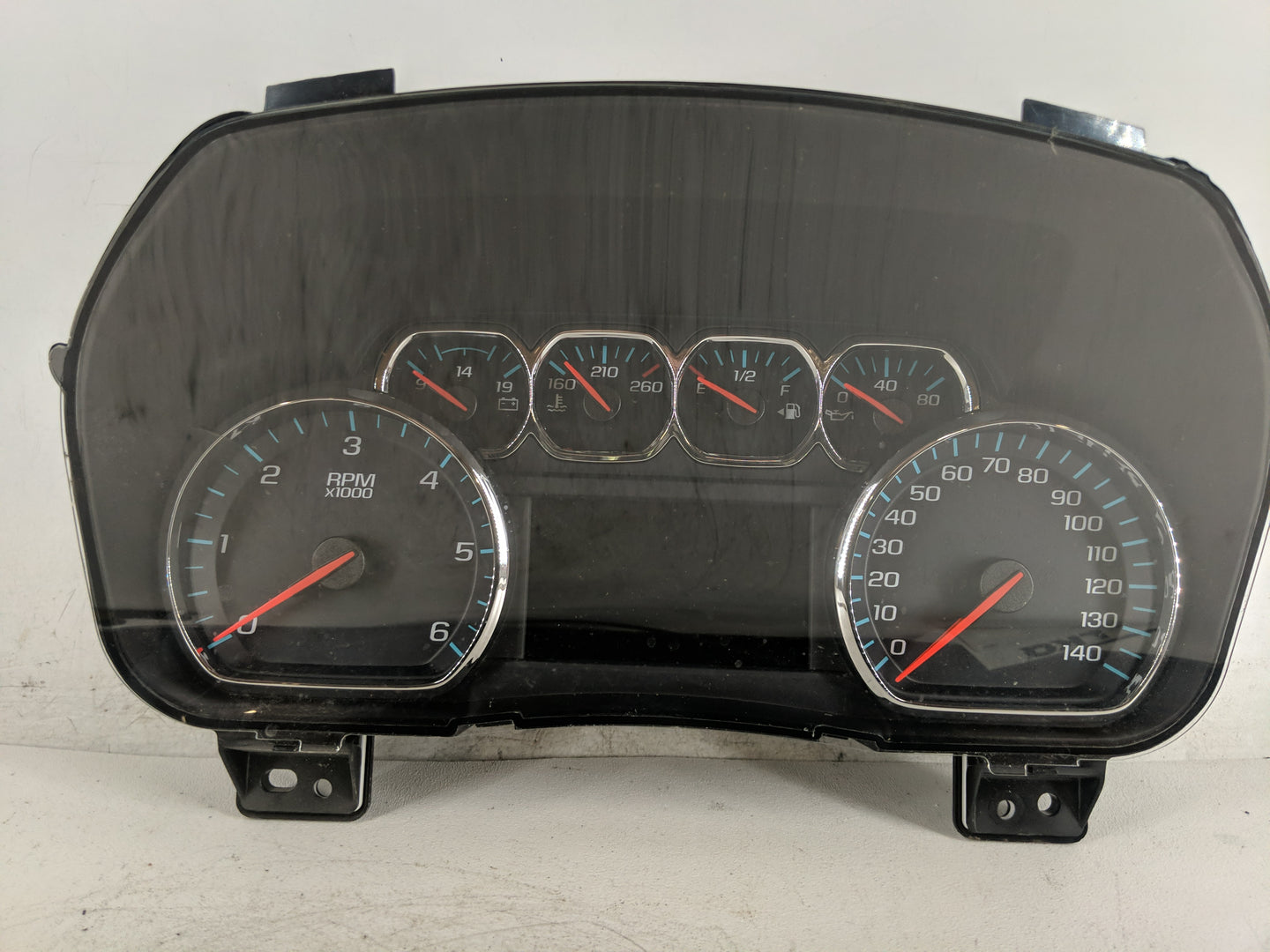 2018-2019 Chevrolet Silverado 1500 Instrument Cluster Speedometer Gauges P/N:84298029 Fits Fits 2018 2019 2020 OEM Used Auto