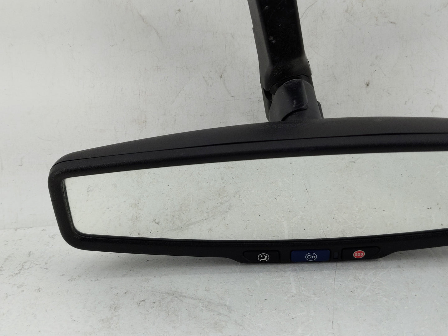2014-2022 Chevrolet Silverado 1500 Interior Rear View Mirror Replacement OEM P/N:E11046392 E11026392 Fits OEM Used Auto Part