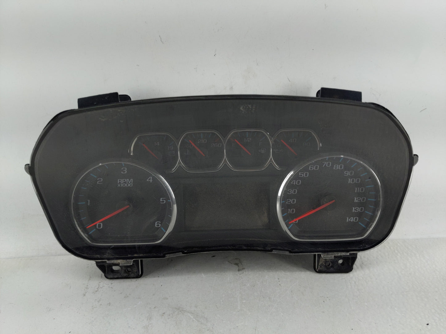 2018-2019 Chevrolet Silverado 1500 Instrument Cluster Speedometer Gauges P/N:84390802 Fits Fits 2018 2019 2020 OEM Used Auto