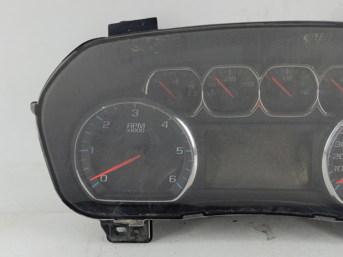 2018-2019 Chevrolet Silverado 1500 Instrument Cluster Speedometer Gauges P/N:84390802 Fits Fits 2018 2019 2020 OEM Used Auto