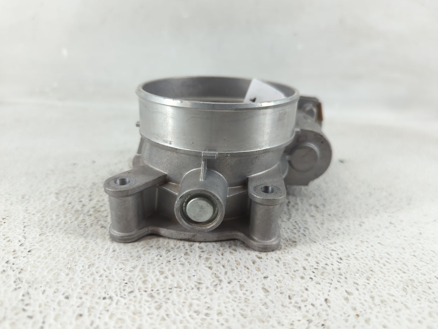 2014-2022 Chevrolet Silverado 1500 Throttle Body P/N:12617792 Fits Fits 2014 2015 2016 2017 2018 2019 2020 2021 2022 OEM Use