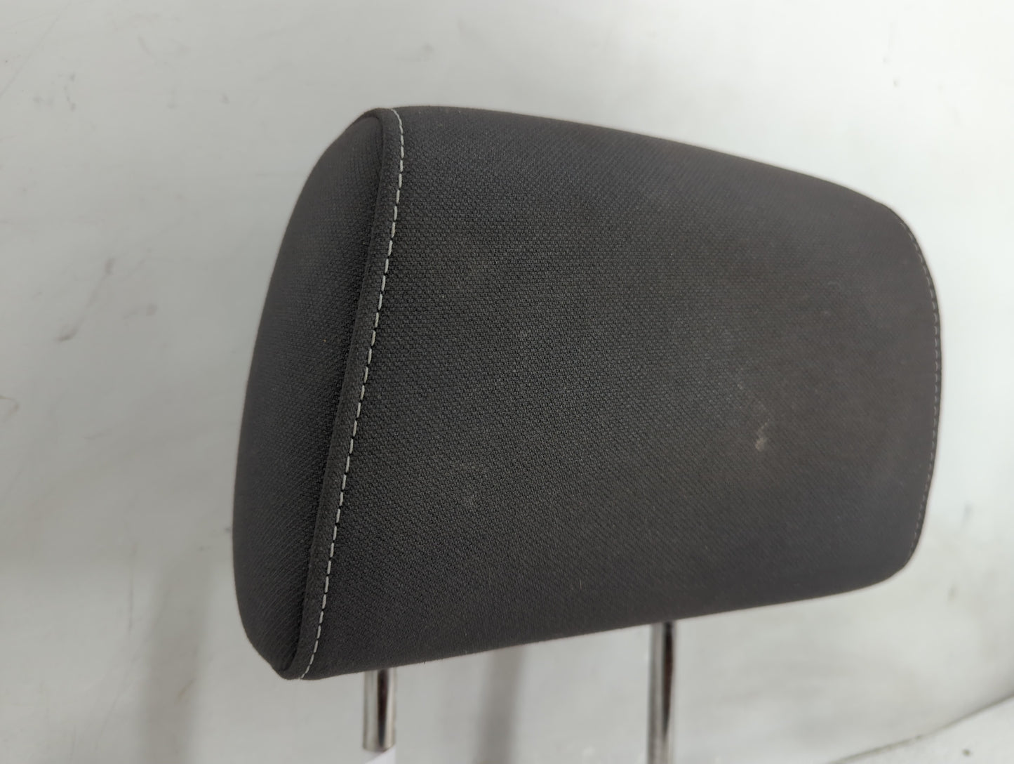 2018 Chevrolet Silverado 1500 Headrest Head Rest Front Driver Passenger Seat Fits OEM Used Auto Parts - Oemusedautoparts1.co