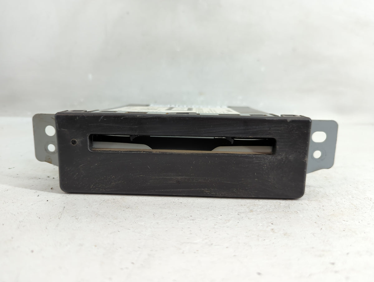 2018 Chevrolet Silverado 1500 Radio AM FM Cd Player Receiver Replacement P/N:8401 6435 OEM Used Auto Parts - Oemusedautopart