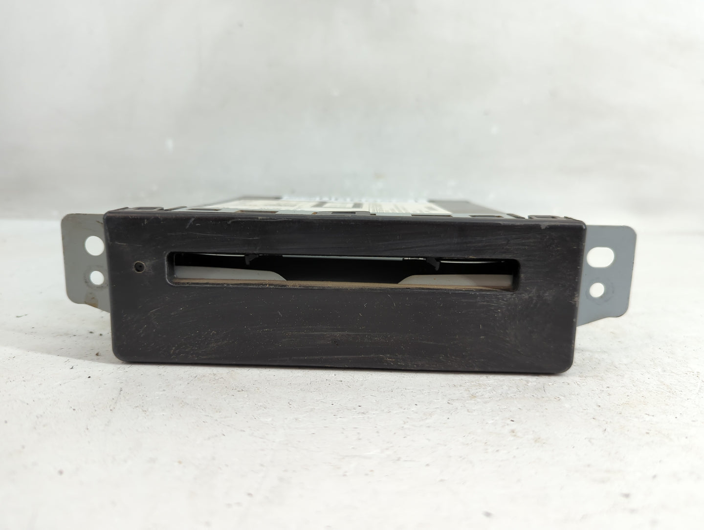 2018 Chevrolet Silverado 1500 Radio AM FM Cd Player Receiver Replacement P/N:8401 6435 Fits OEM Used Auto Parts - Oemusedaut