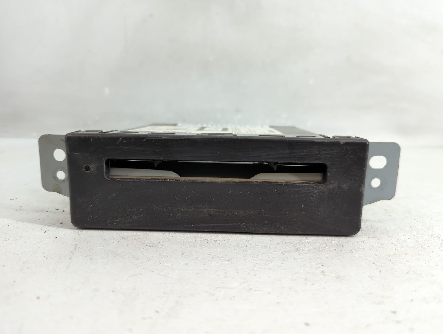 2018 Chevrolet Silverado 1500 Radio AM FM Cd Player Receiver Replacement P/N:8401 6435 Fits OEM Used Auto Parts - Oemusedaut