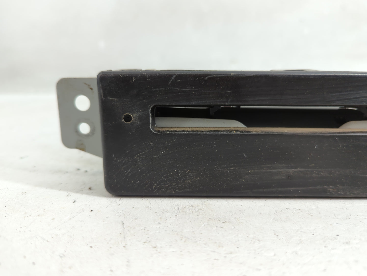 2018 Chevrolet Silverado 1500 Radio AM FM Cd Player Receiver Replacement P/N:8401 6435 Fits OEM Used Auto Parts - Oemusedaut