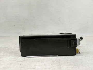 2018 Chevrolet Silverado 1500 Radio AM FM Cd Player Receiver Replacement P/N:84278527 Fits Fits 2019 OEM Used Auto Parts - O