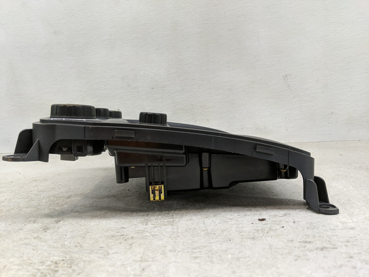 2018 Chevrolet Silverado 1500 Radio AM FM Cd Player Receiver Replacement P/N:84258726 Fits Fits 2010 2011 2012 2013 2014 201