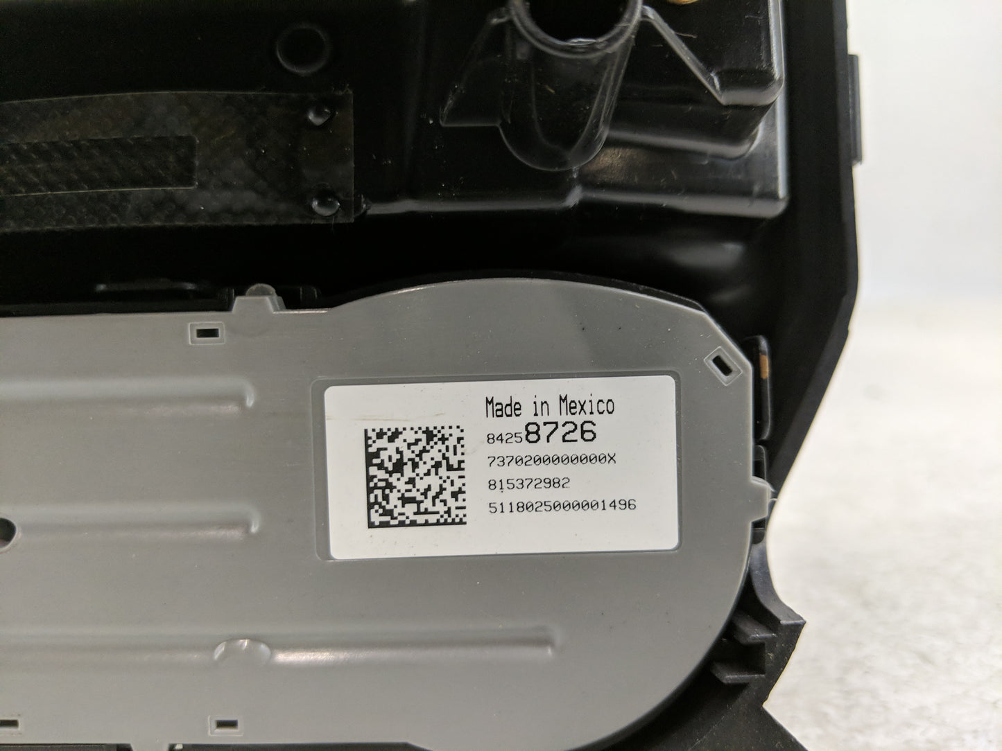 2018 Chevrolet Silverado 1500 Radio AM FM Cd Player Receiver Replacement P/N:84258726 Fits OEM Used Auto Parts - Oemusedauto