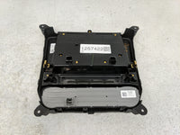 2018 Chevrolet Silverado 1500 Radio AM FM Cd Player Receiver Replacement P/N:84258726 Fits OEM Used Auto Parts - Oemusedauto