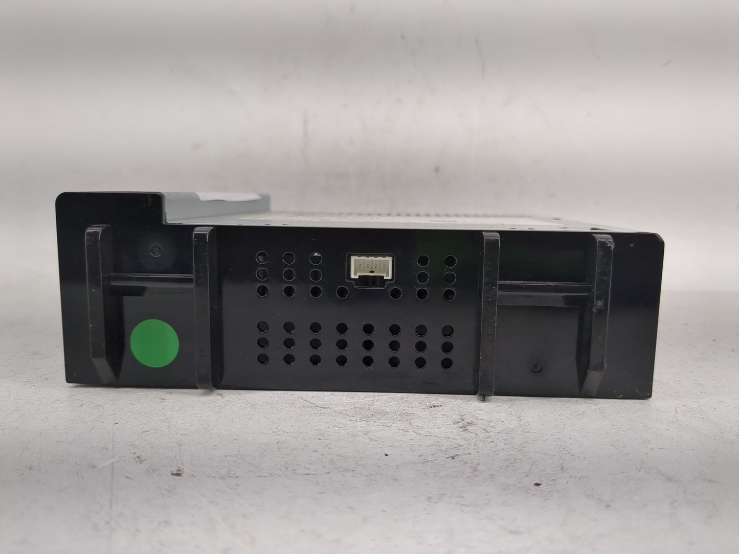 2016-2019 Chevrolet Silverado 1500 Radio AM FM Cd Player Receiver Replacement P/N:42554623 Fits Fits 2016 2017 2018 2019 202