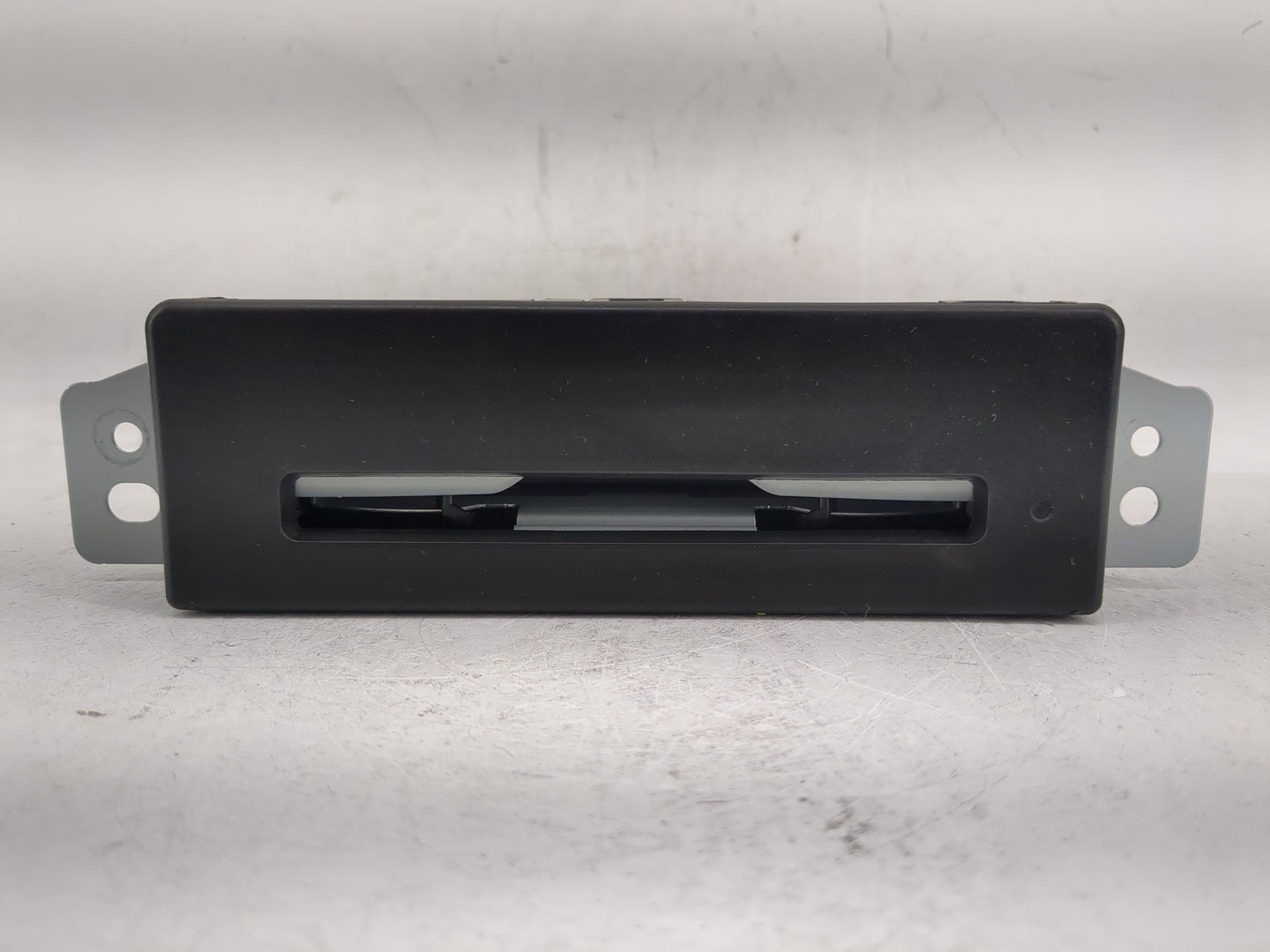 2015-2019 Chevrolet Silverado 1500 Radio AM FM Cd Player Receiver Replacement P/N:84016435 Fits Fits 2015 2016 2017 2018 201