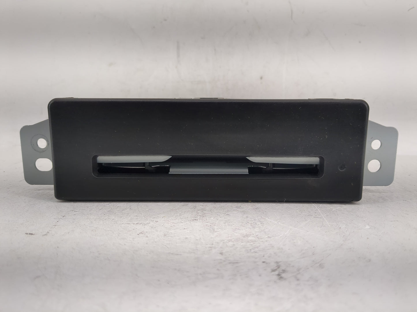2015-2019 Chevrolet Silverado 1500 Radio AM FM Cd Player Receiver Replacement P/N:84016435 Fits Fits 2015 2016 2017 2018 201