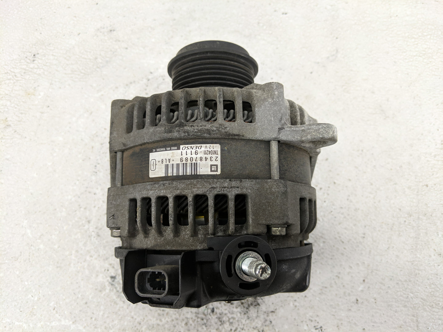 2014-2019 Chevrolet Silverado 1500 Alternator Replacement Generator Charging Assembly Engine OEM P/N:23487089 84143543 Fits 