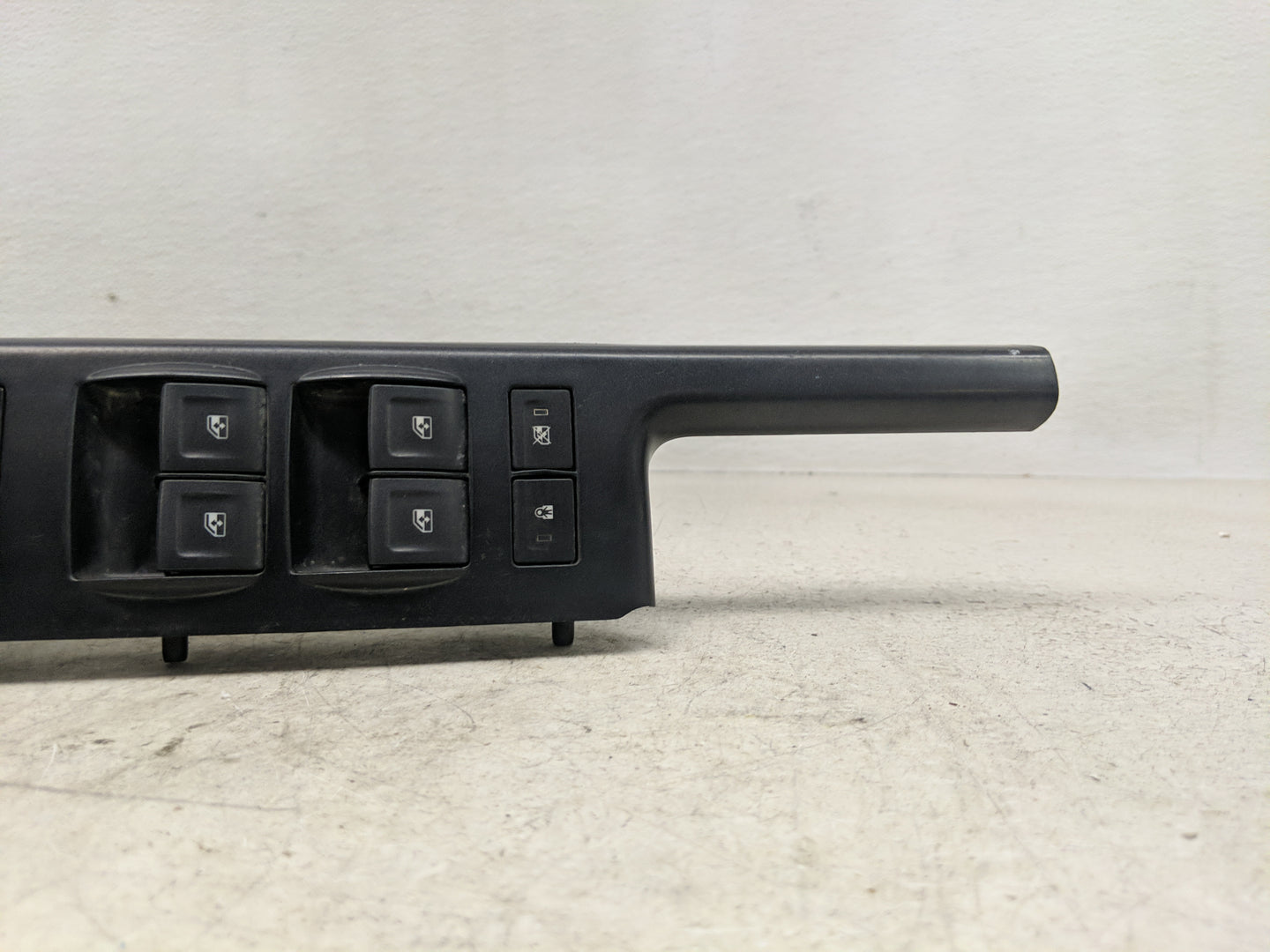 2014-2019 Chevrolet Silverado 1500 Master Power Window Switch Replacement Driver Side Left P/N:23154700 Fits OEM Used Auto P