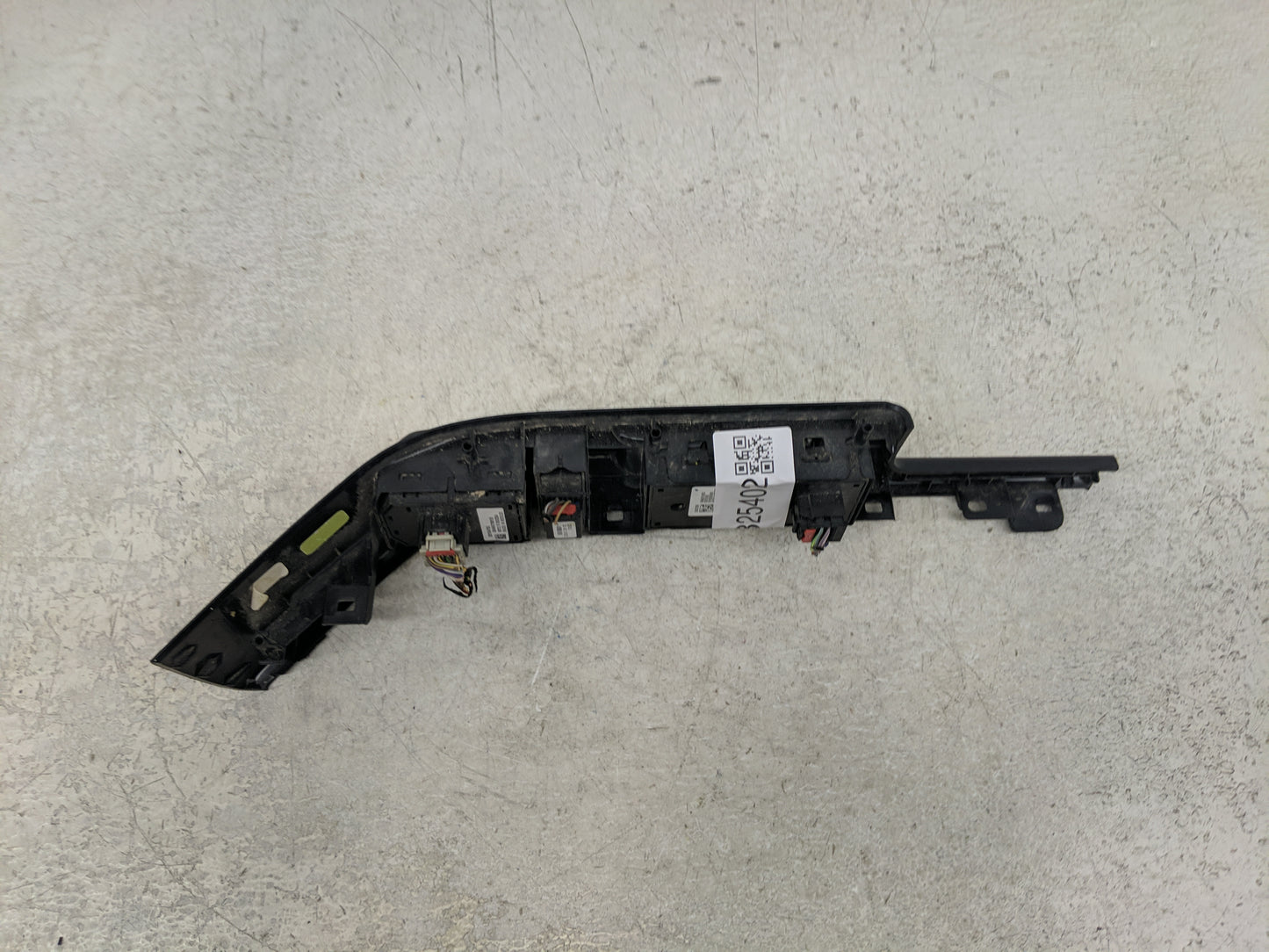 2014-2019 Chevrolet Silverado 1500 Master Power Window Switch Replacement Driver Side Left P/N:23154700 Fits OEM Used Auto P