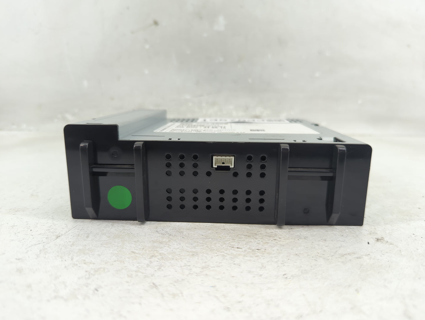 2018 Chevrolet Silverado 1500 Radio AM FM Cd Player Receiver Replacement P/N:555343750 42554558 Fits Fits 2019 OEM Used Auto