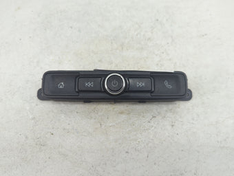 compare product 2016-2019 Chevrolet Silverado 1500 Radio AM FM Cd Player Receiver Replacement P/N:42516646 555343750 Fits Fits 2016 2017 2018 2019 OEM Used Auto Parts