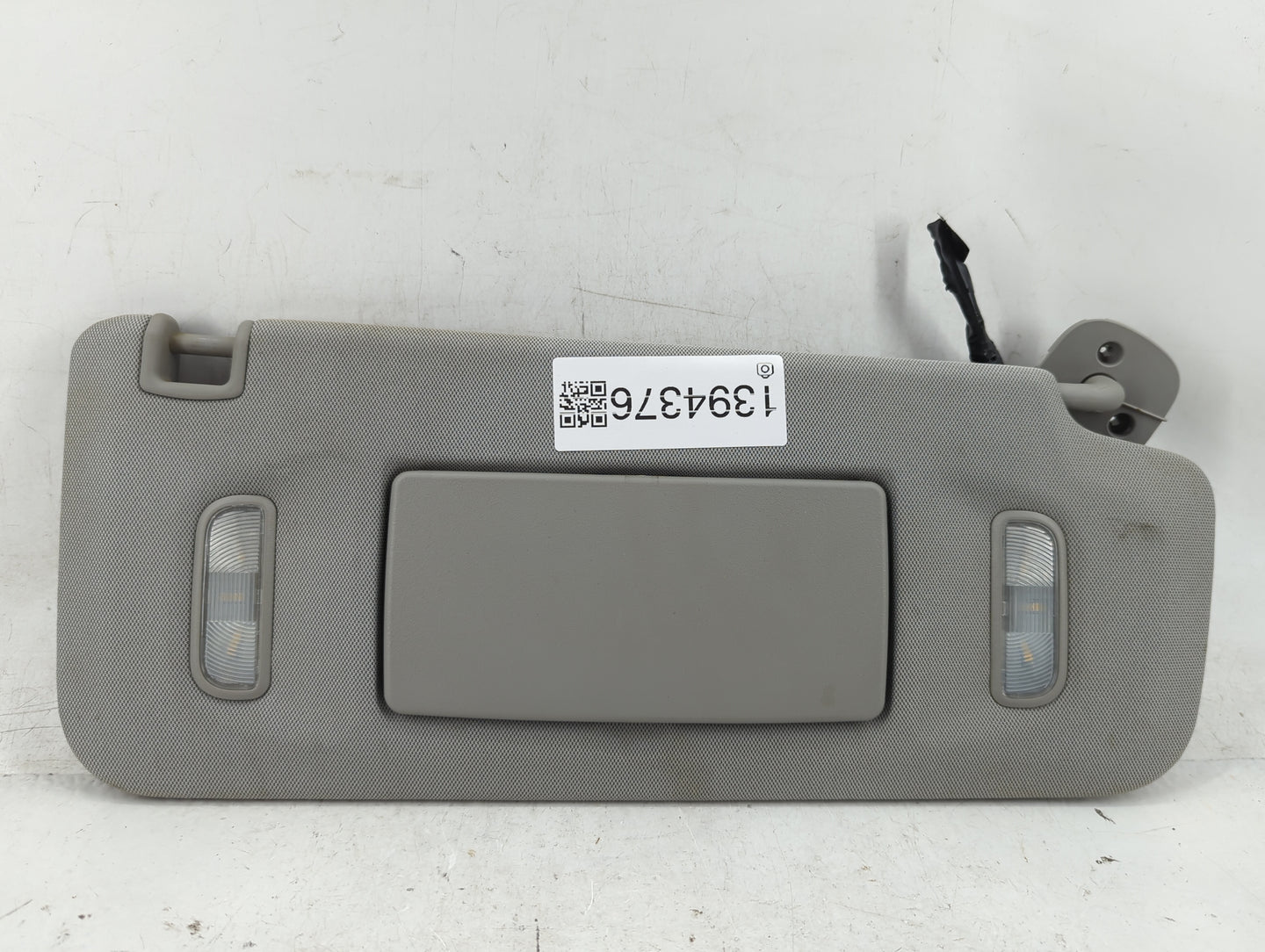 2014-2019 Chevrolet Silverado 1500 Sun Visor Shade Replacement Passenger Right Mirror Fits Fits 2014 2015 2016 2017 2018 201
