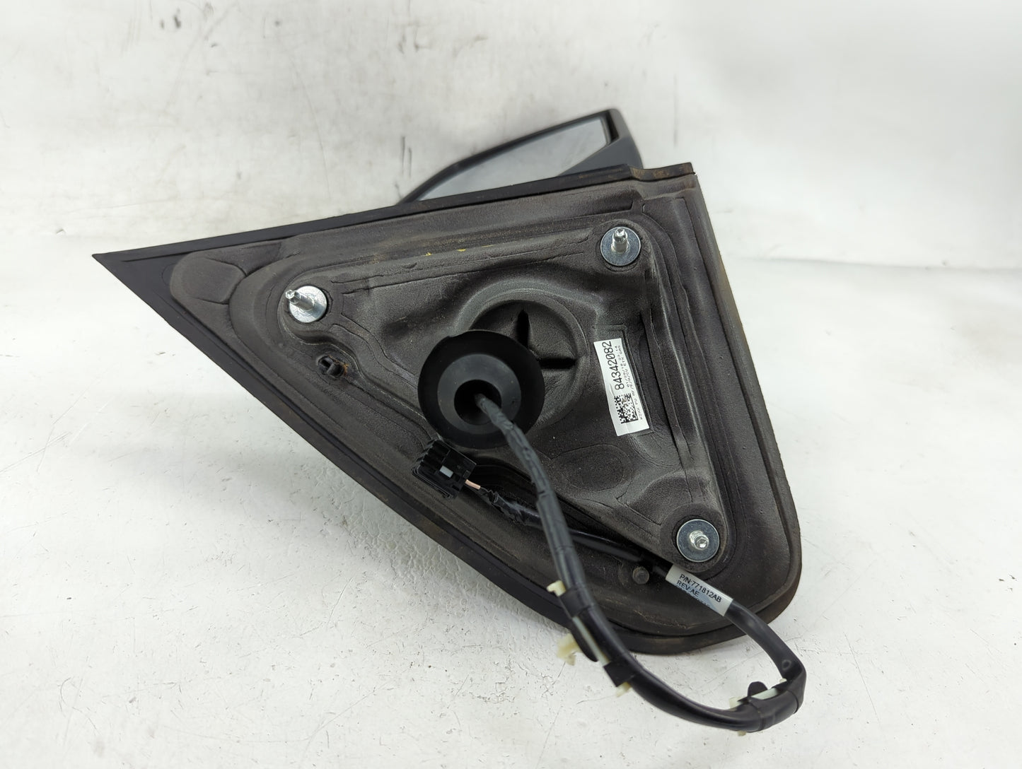 2014-2019 Chevrolet Silverado 1500 Passenger Side View Mirror - Right Door Mirror OEM Used - Oemusedautoparts1.com