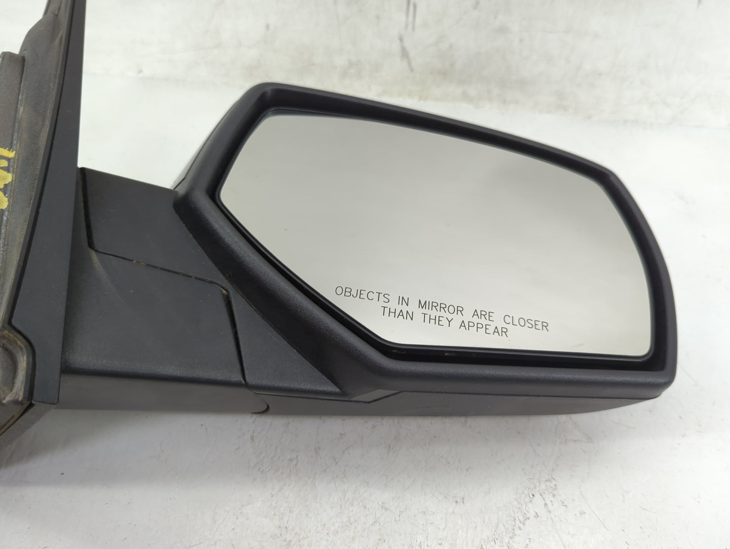 2014-2019 Chevrolet Silverado 1500 Passenger Side View Mirror - Right Door Mirror OEM Used - Oemusedautoparts1.com