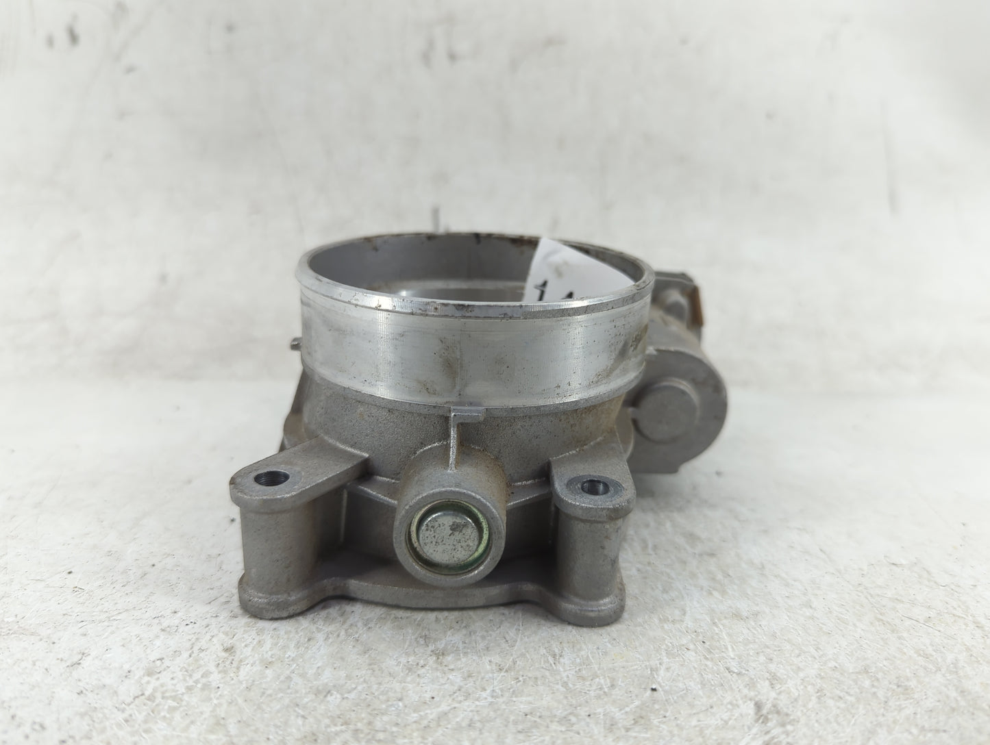 2014-2022 Chevrolet Silverado 1500 Throttle Body P/N:12678224 Fits Fits 2014 2015 2016 2017 2018 2019 2020 2021 2022 OEM Use