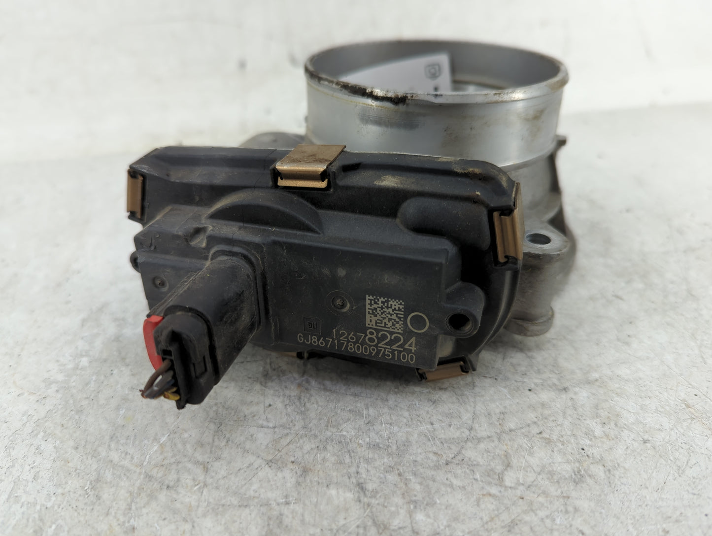 2014-2022 Chevrolet Silverado 1500 Throttle Body P/N:12678224 Fits Fits 2014 2015 2016 2017 2018 2019 2020 2021 2022 OEM Use