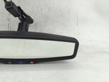 2014-2019 Chevrolet Silverado 1500 Interior Rear View Mirror Replacement OEM P/N:E11026392 E11046392 Fits OEM Used Auto Parts