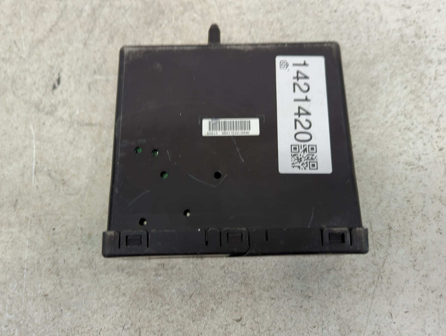 2015-2019 Chevrolet Silverado 1500 Radio AM FM Cd Player Receiver Replacement P/N:84016435 Fits Fits 2015 2016 2017 2018 201