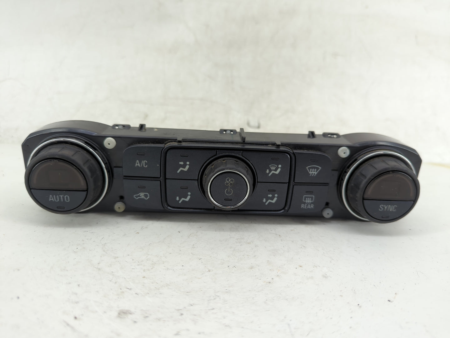 2014-2019 Chevrolet Silverado 1500 Climate Control Module Temperature AC/Heater Replacement P/N:84258729 84164475 Fits OEM U