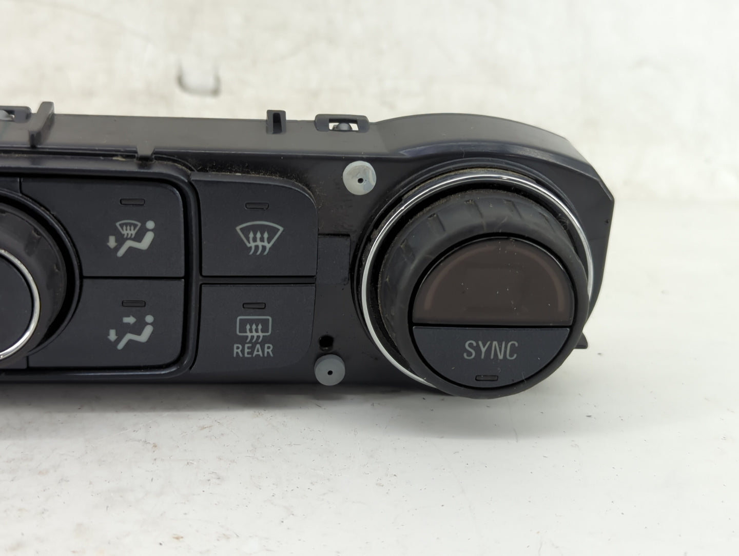 2014-2019 Chevrolet Silverado 1500 Climate Control Module Temperature AC/Heater Replacement P/N:84258729 84164475 Fits OEM U