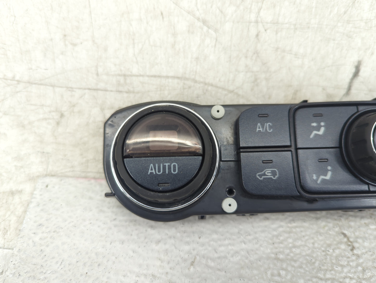 2014-2019 Chevrolet Silverado 1500 Climate Control Module Temperature AC/Heater Replacement P/N:84258726 73702000000000X Fit