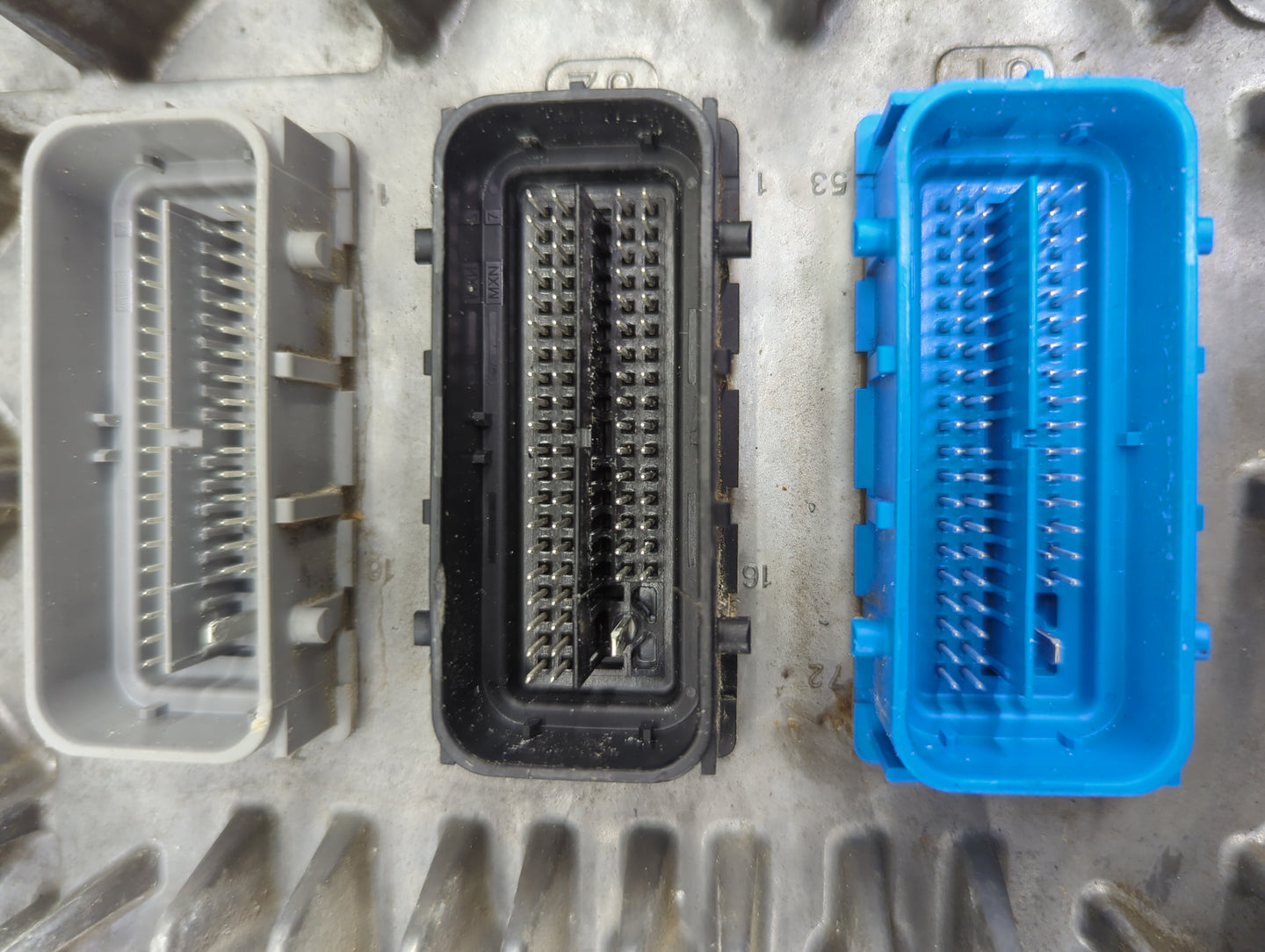 2016-2018 Chevrolet Silverado 1500 PCM Engine Control Computer ECU ECM PCU OEM P/N:12688528 12686383 Fits Fits 2016 2017 201
