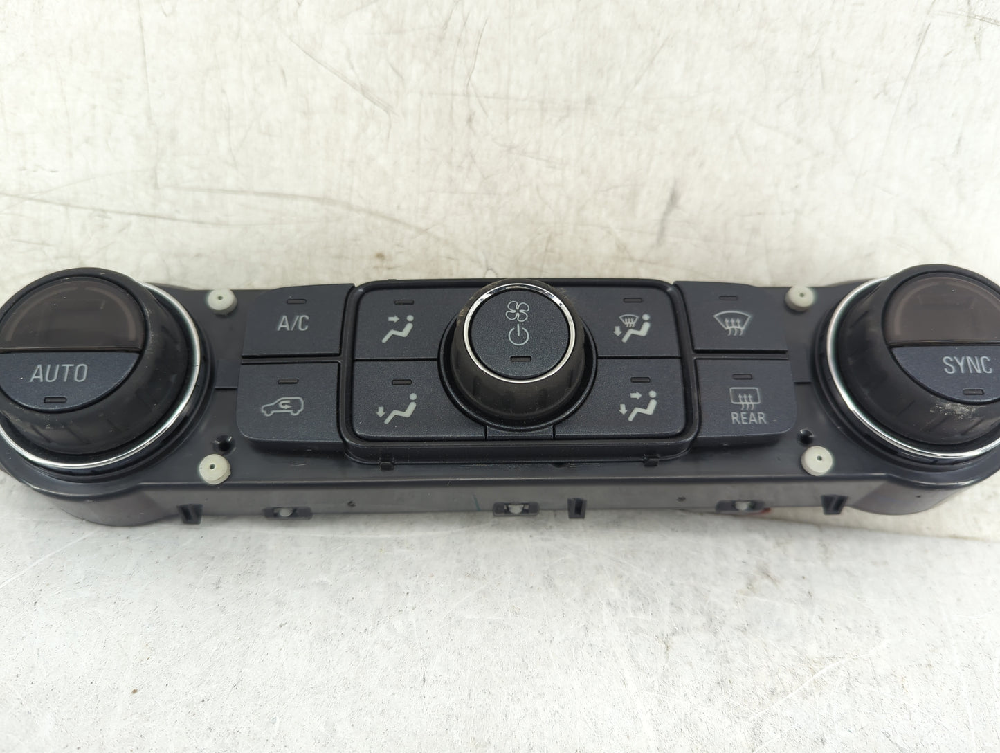 2014-2019 Chevrolet Silverado 1500 Climate Control Module Temperature AC/Heater Replacement P/N:84258729 Fits OEM Used Auto 