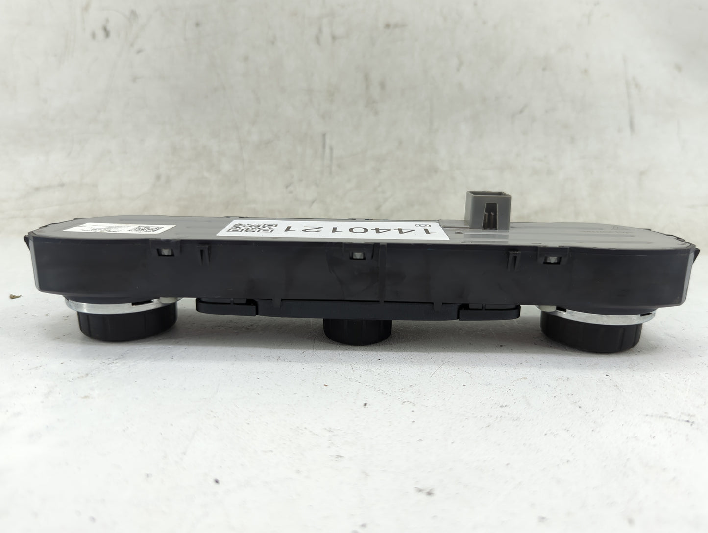 2014-2019 Chevrolet Silverado 1500 Climate Control Module Temperature AC/Heater Replacement P/N:84258726 Fits OEM Used Auto 