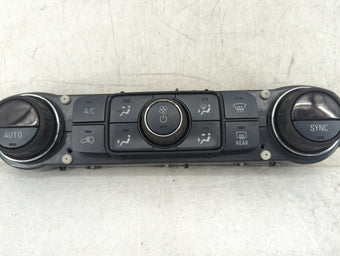 compare product 2014-2019 Chevrolet Silverado 1500 Climate Control Module Temperature AC/Heater Replacement P/N:84258726 Fits OEM Used Auto Parts