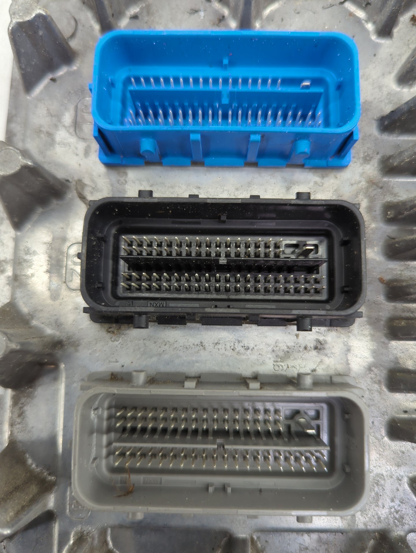 2016-2018 Chevrolet Silverado 1500 PCM Engine Control Computer ECU ECM PCU OEM P/N:12688322 Fits Fits 2016 2017 2018 OEM Use