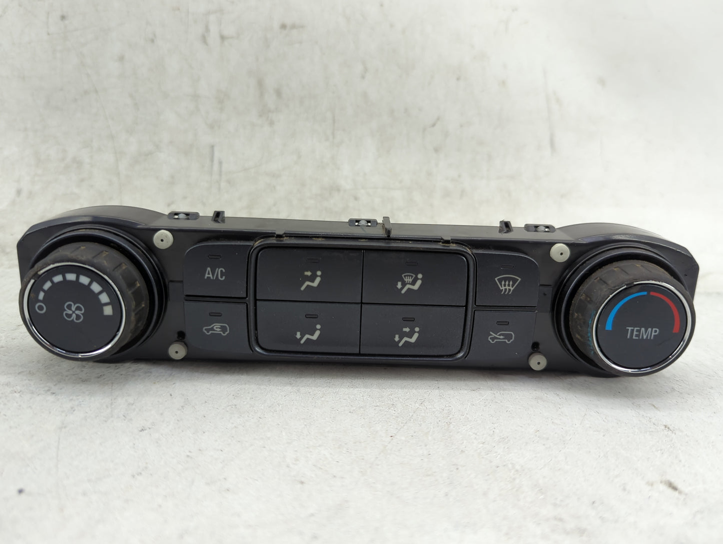2018 Chevrolet Silverado 1500 Climate Control Module Temperature AC/Heater Replacement P/N:84199202 815372982 Fits OEM Used 