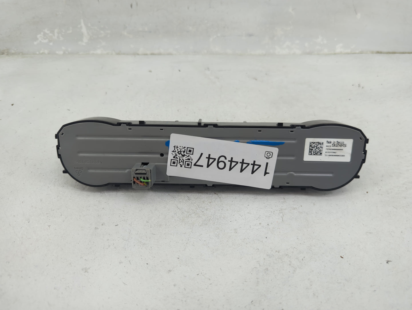 2018 Chevrolet Silverado 1500 Climate Control Module Temperature AC/Heater Replacement P/N:84199205 7370200000000X, 81537298
